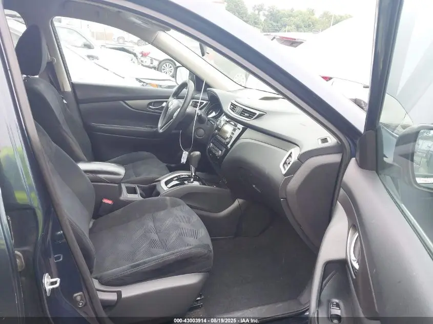 2016 NISSAN ROGUE SV