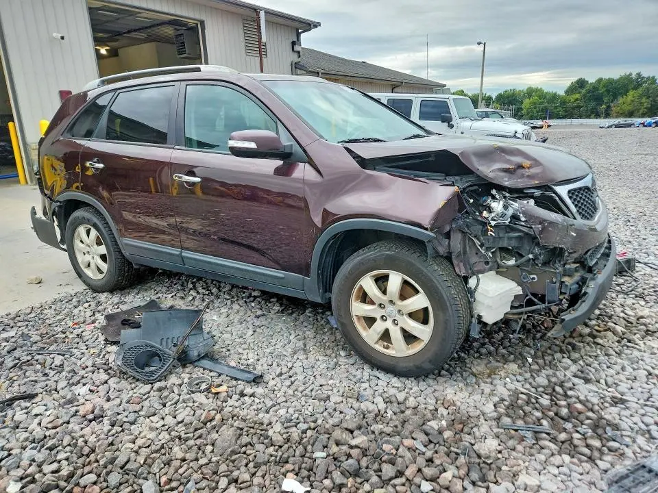 2012 KIA SORENTO LX  