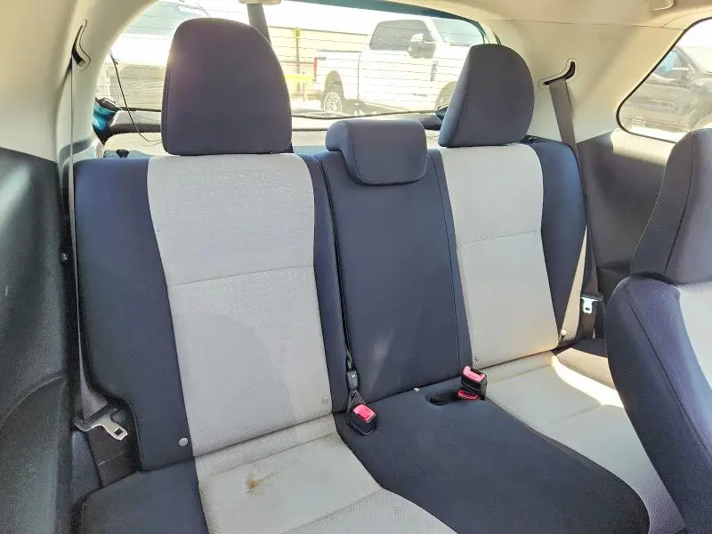 2013 TOYOTA YARIS 3-DOOR LE  