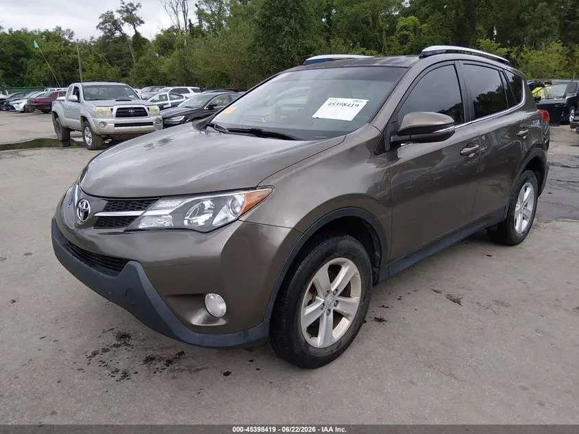 2014 TOYOTA RAV4 XLE