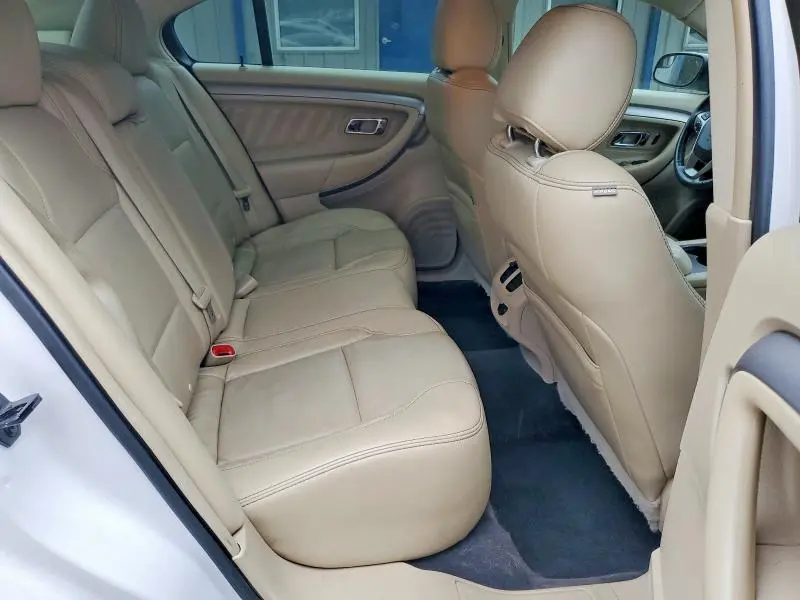2018 FORD TAURUS SEL  