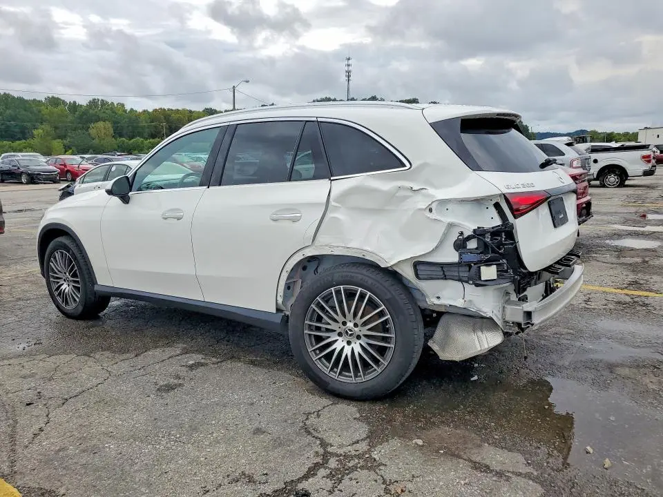 2025 MERCEDES-BENZ GLC 300 4MATIC  