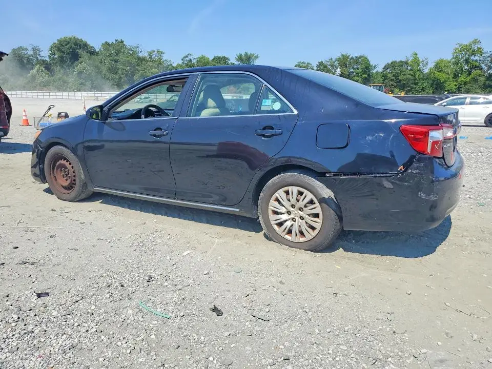 2012 TOYOTA CAMRY LE  