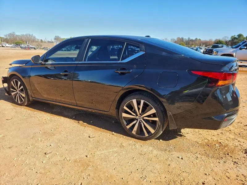 2019 NISSAN ALTIMA SR  