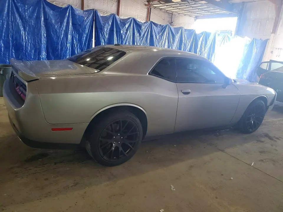 2018 DODGE CHALLENGER SXT  