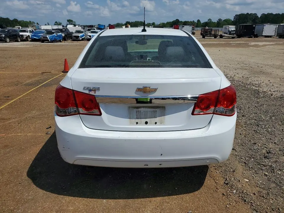 2012 CHEVROLET CRUZE LS  