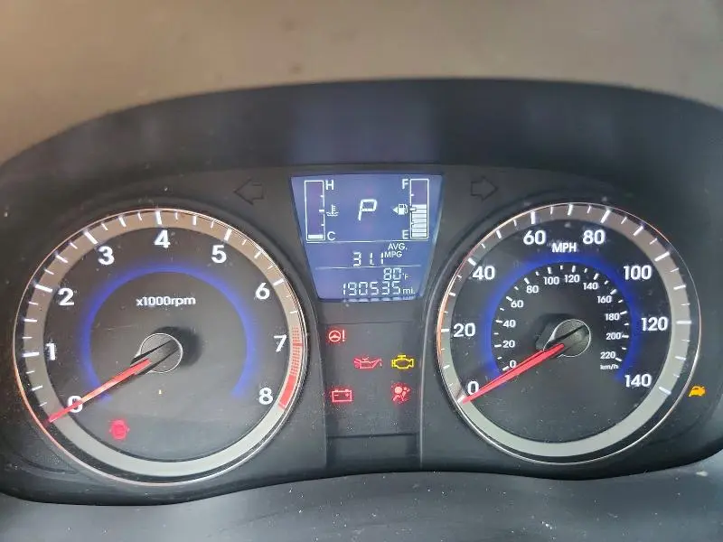 2015 HYUNDAI ACCENT GLS  