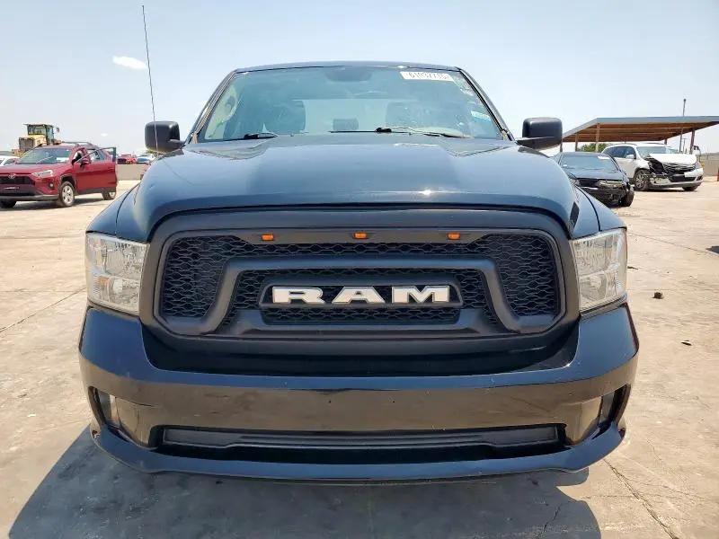 2013 RAM 1500 ST  