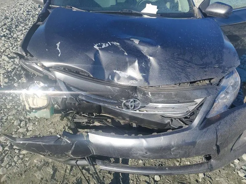 2013 TOYOTA COROLLA BASE  