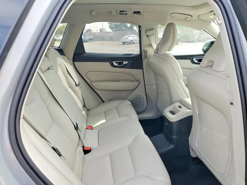 2025 VOLVO XC60 ULTRA  