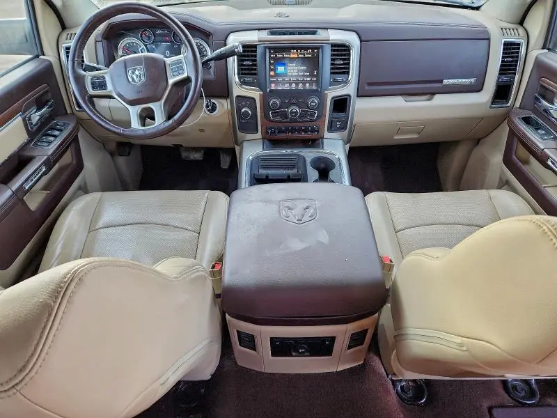 2016 RAM 3500 LARAMIE  