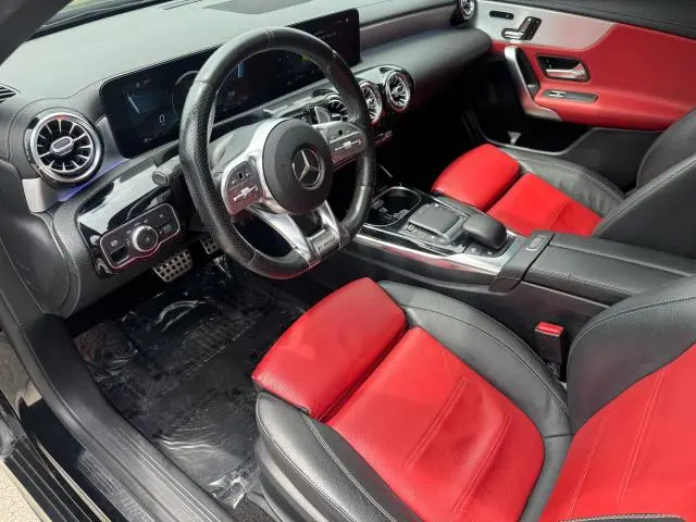 2021 MERCEDES-BENZ A 35 AMG  