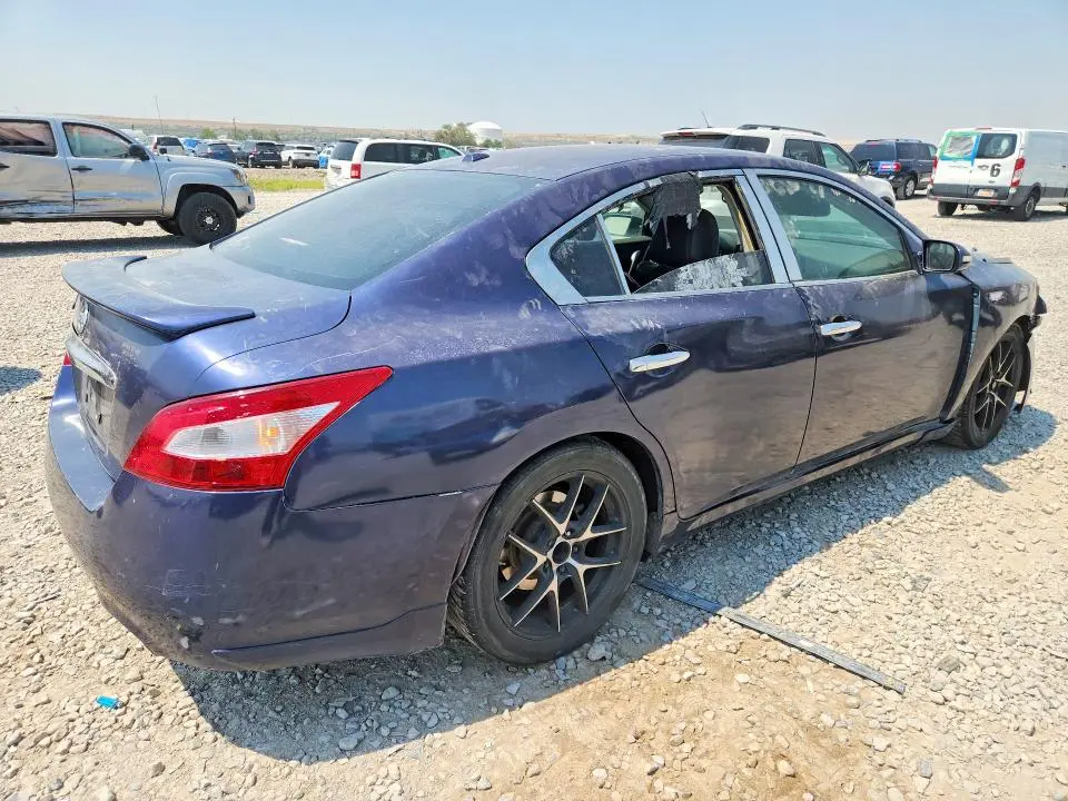 2010 NISSAN MAXIMA 3.5 S  