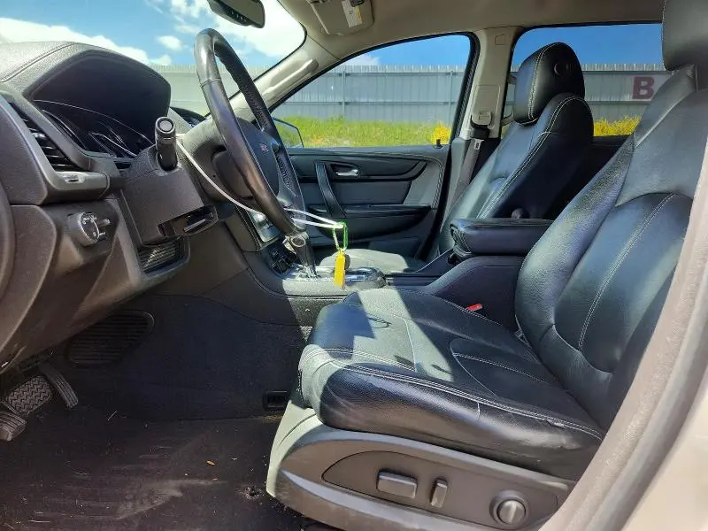 2015 GMC ACADIA SLE  