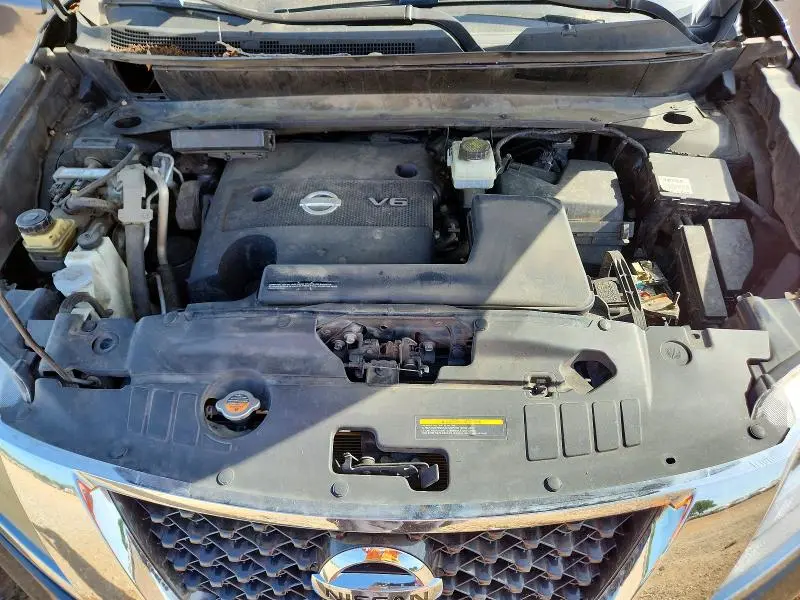 2014 NISSAN PATHFINDER SV  