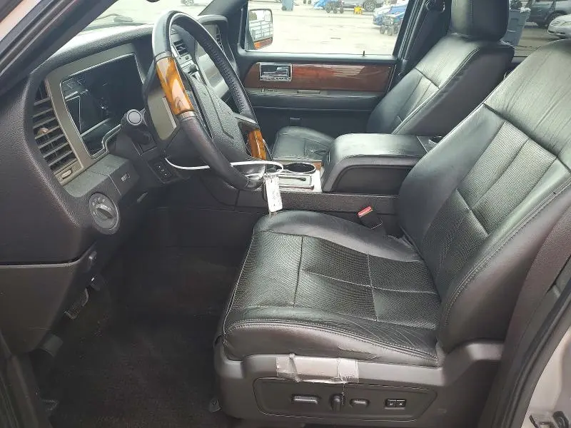 2014 LINCOLN NAVIGATOR   