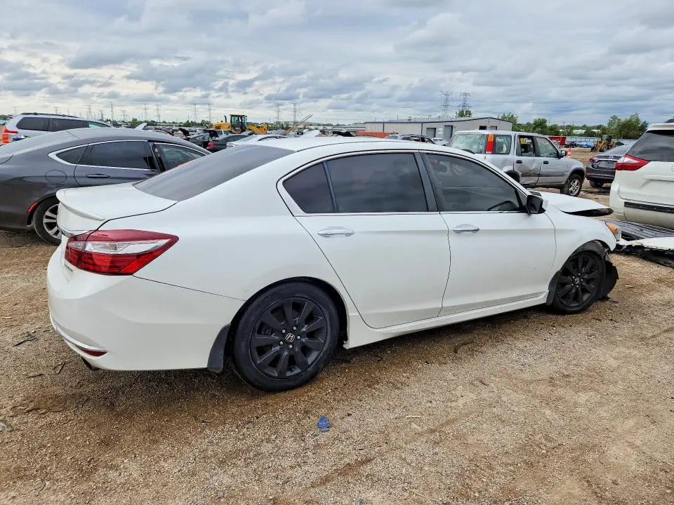 2017 HONDA ACCORD SPORT  