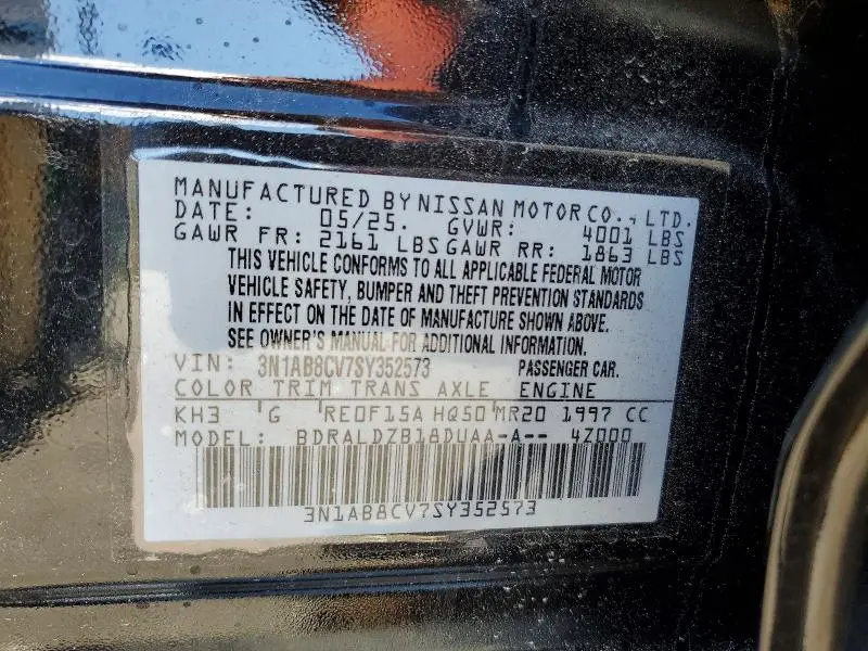 2025 NISSAN SENTRA SV  