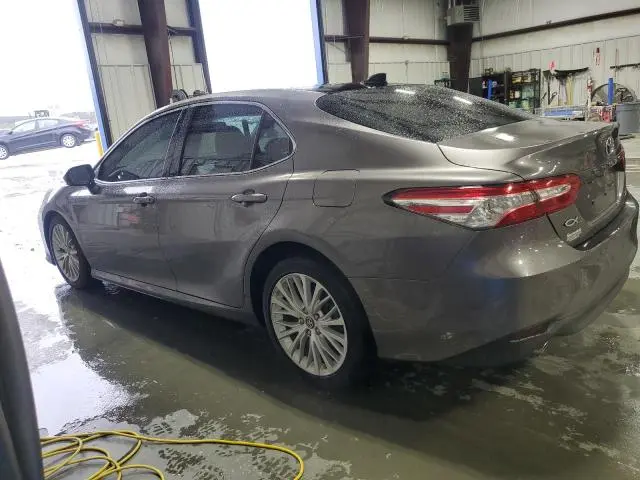 2018 TOYOTA CAMRY XSE  