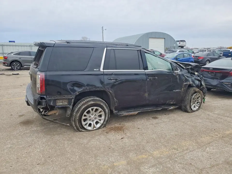 2017 GMC YUKON SLT  
