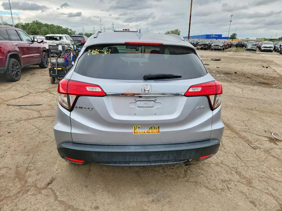 2022 HONDA HR-V EX  