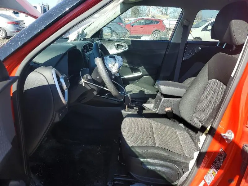 2020 KIA SOUL LX  