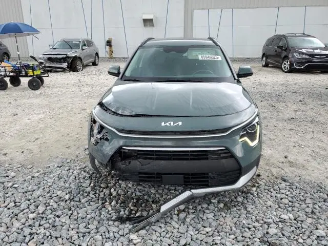 2023 KIA NIRO EX  