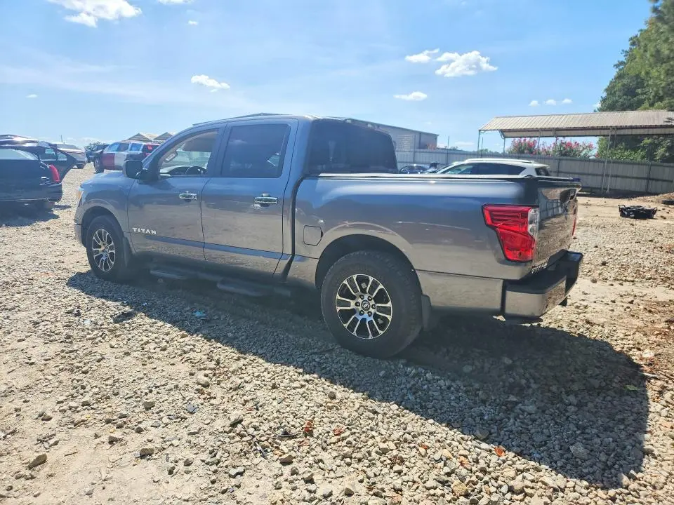 2021 NISSAN TITAN SV  
