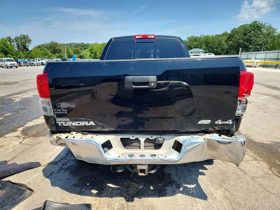 2013 TOYOTA TUNDRA DOUBLE CAB SR5  