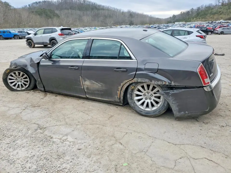 2013 CHRYSLER 300   