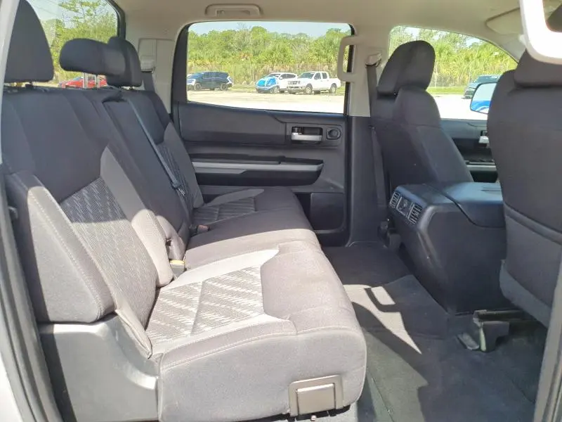 2021 TOYOTA TUNDRA CREWMAX SR5  