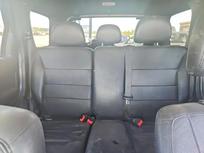 2011 FORD ESCAPE LIMITED  