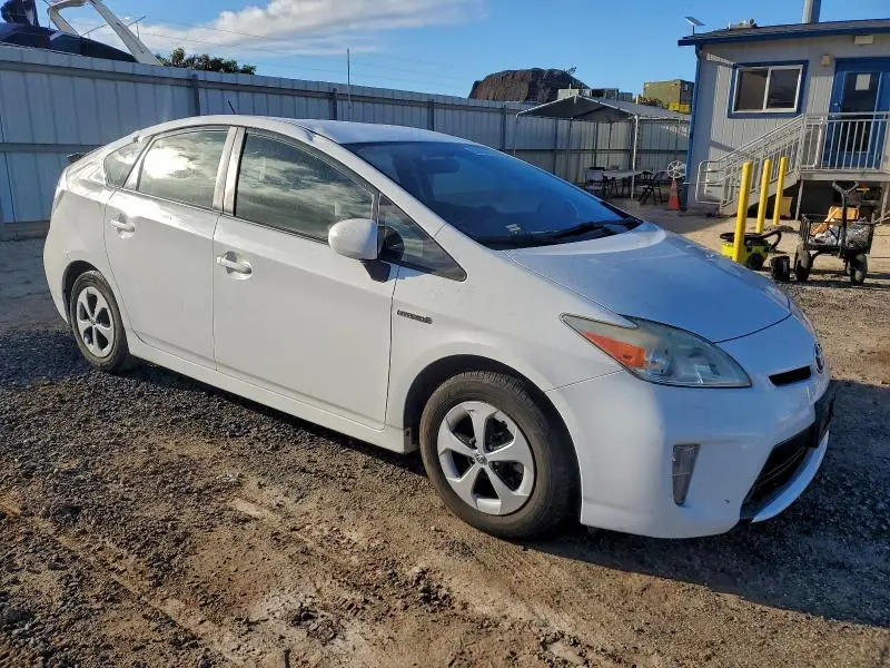 2014 TOYOTA PRIUS   