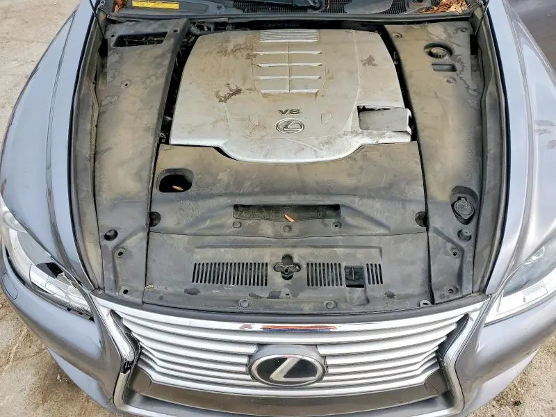 2015 LEXUS LS 460  