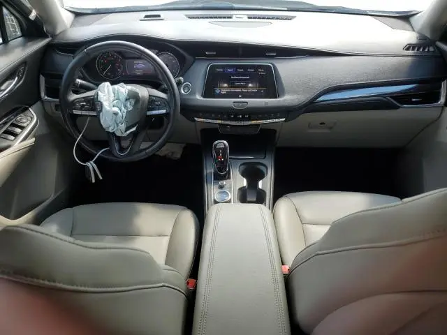 2021 CADILLAC XT4 LUXURY  