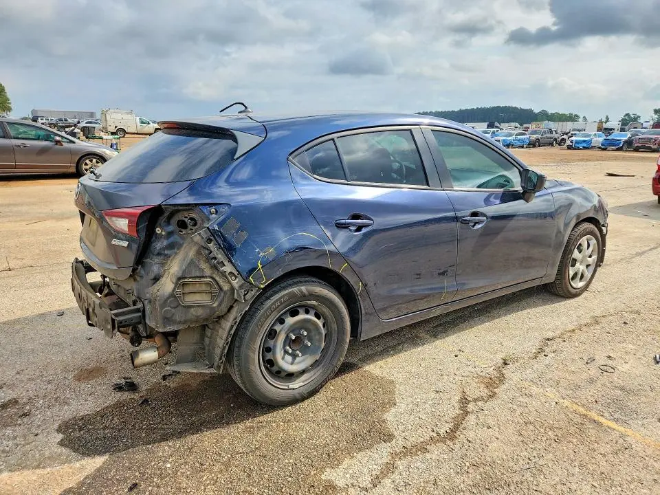 2016 MAZDA 3 SPORT  