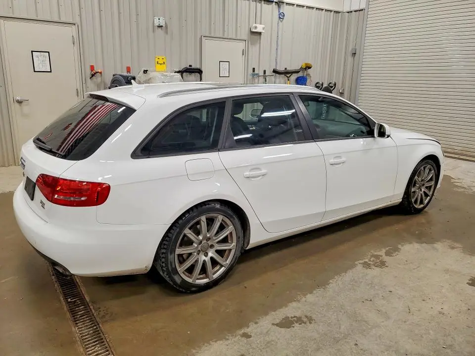 2010 AUDI A4 PREMIUM  