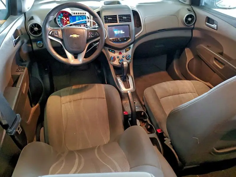 2016 CHEVROLET SONIC LT  