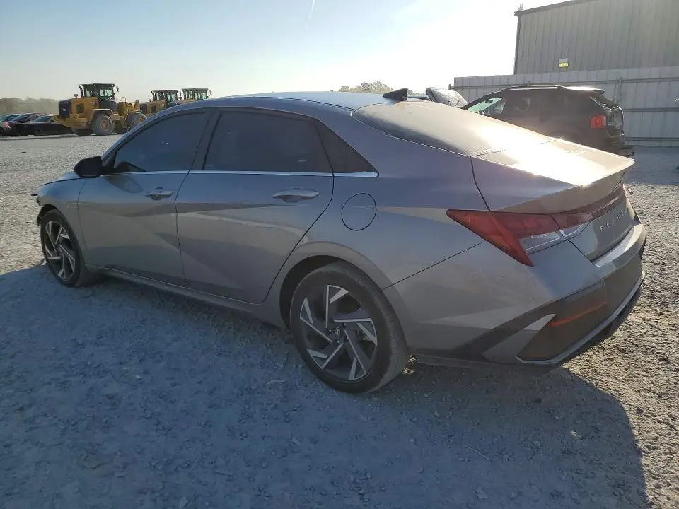 2025 HYUNDAI ELANTRA SEL CONVENIENCE  