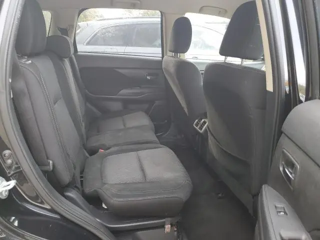 2019 MITSUBISHI OUTLANDER ES