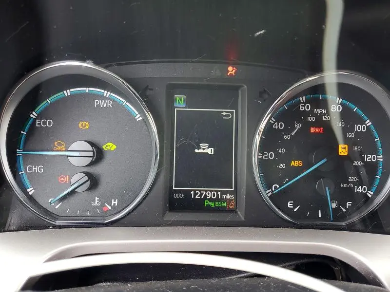 2017 TOYOTA RAV4 HV LIMITED  