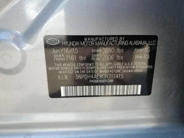2016 HYUNDAI ELANTRA SE  