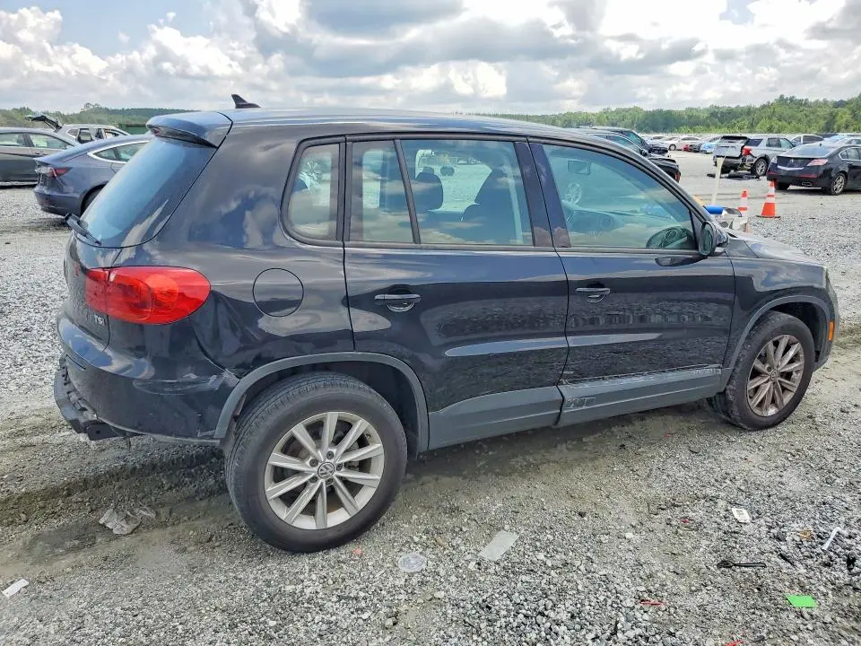 2017 VOLKSWAGEN TIGUAN S  