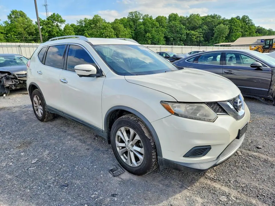 2016 NISSAN ROGUE SV  