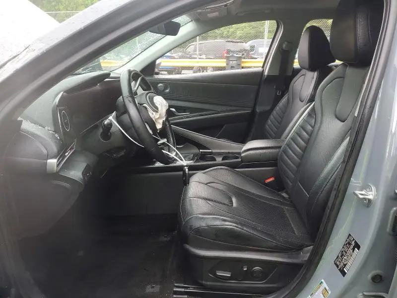 2022 HYUNDAI ELANTRA LIMITED  