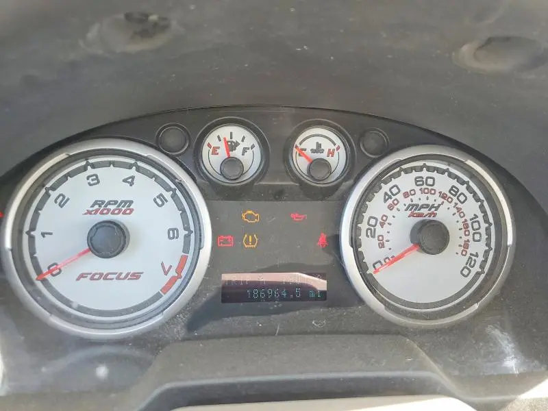 2010 FORD FOCUS   