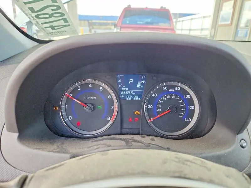 2014 HYUNDAI ACCENT SE  