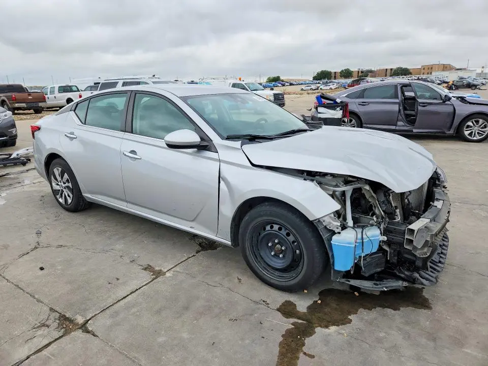 2023 NISSAN ALTIMA S  
