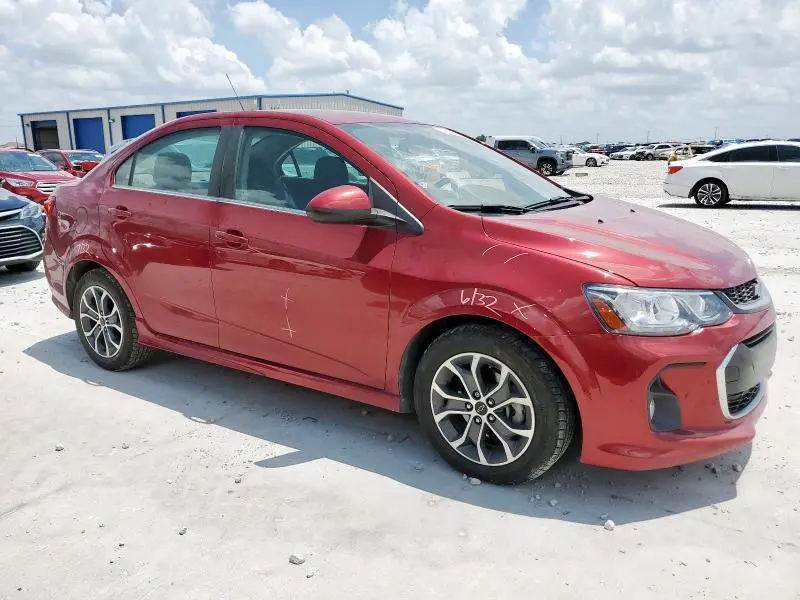 2020 CHEVROLET SONIC LT  