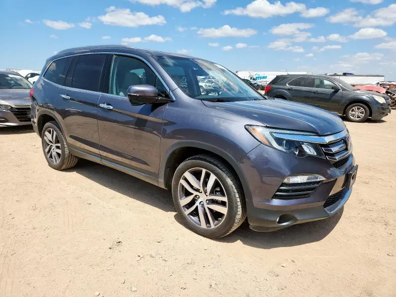 2017 HONDA PILOT TOURING  